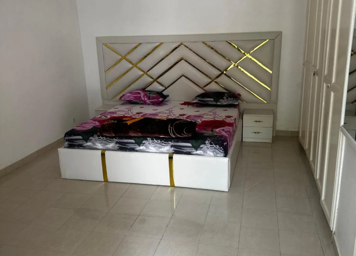 Chambre Toilette Dans Un Villa Dakar